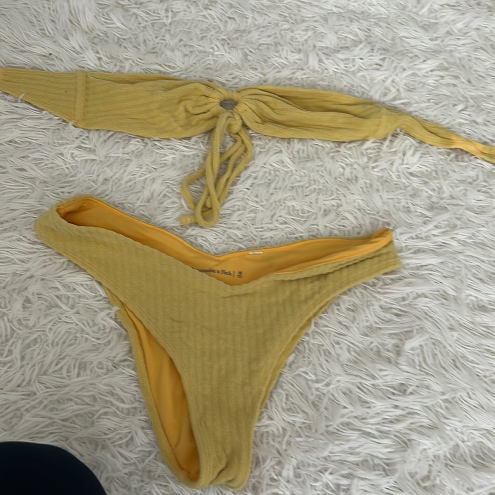 Abercrombie suit